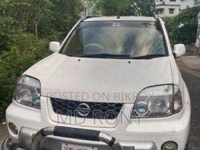 Nissan X-Trail 2003 White