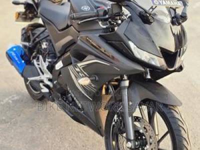 Yamaha R15 V3 2025 Black