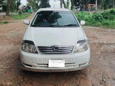 Toyota Corolla Fielder 2004 White