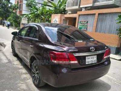Toyota Premio 2015 Maroon