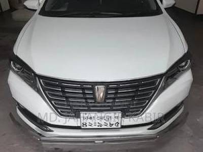 Toyota Premio 2017 Pearl