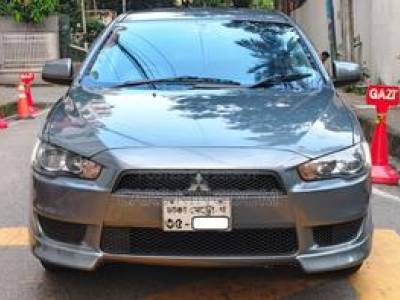 Mitsubishi Lancer 2013 Gray
