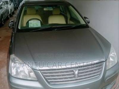 Toyota Premio 2002