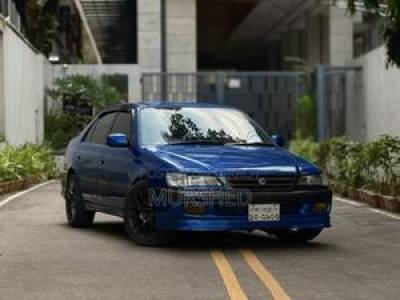 Toyota Corona Premio 1.6 Front-Wheel Drive 1997 Blue